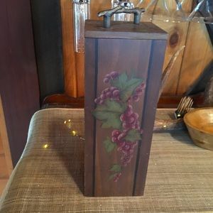 Wine Gift Box and Display Piece